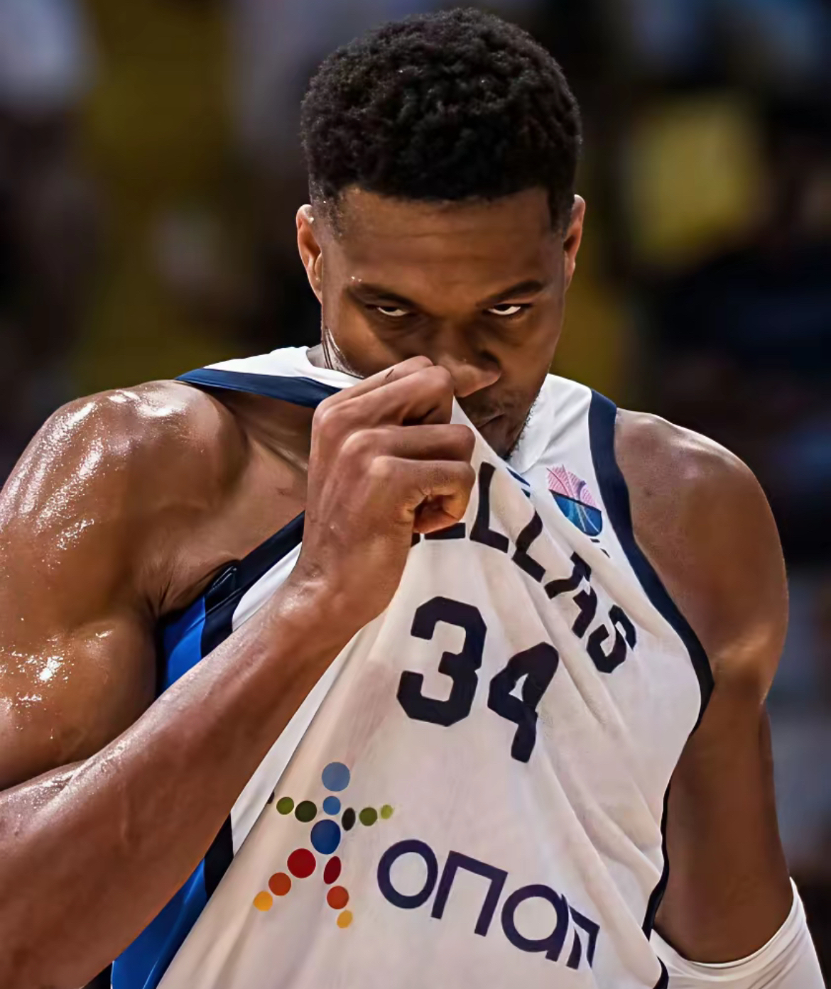 浓眉哥连续二十场比赛得分超过连败,曼联挑战极限!的简单介绍 浓眉哥连续二十场比赛得分超过连败,曼联挑战极限!的简单介绍